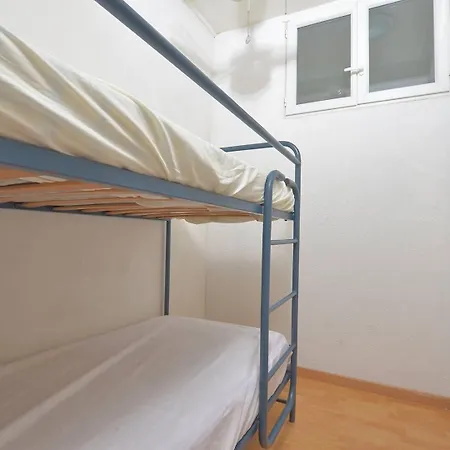 Galeasses, T2 Cabine, Climatisé Au Boucanet Pour 4 Personnes